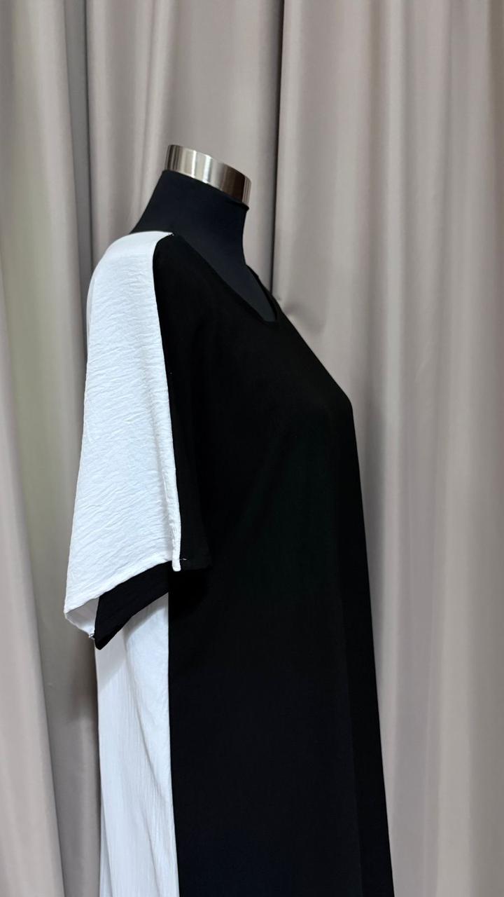 The Monochrome Dual-Tone Slip