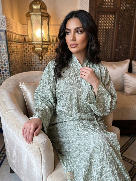 عباءة ريفان المكسّرة